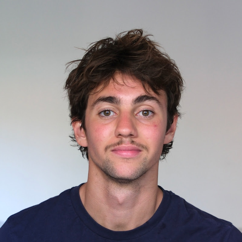Photo de la chaîne de Adrien | AI Designer