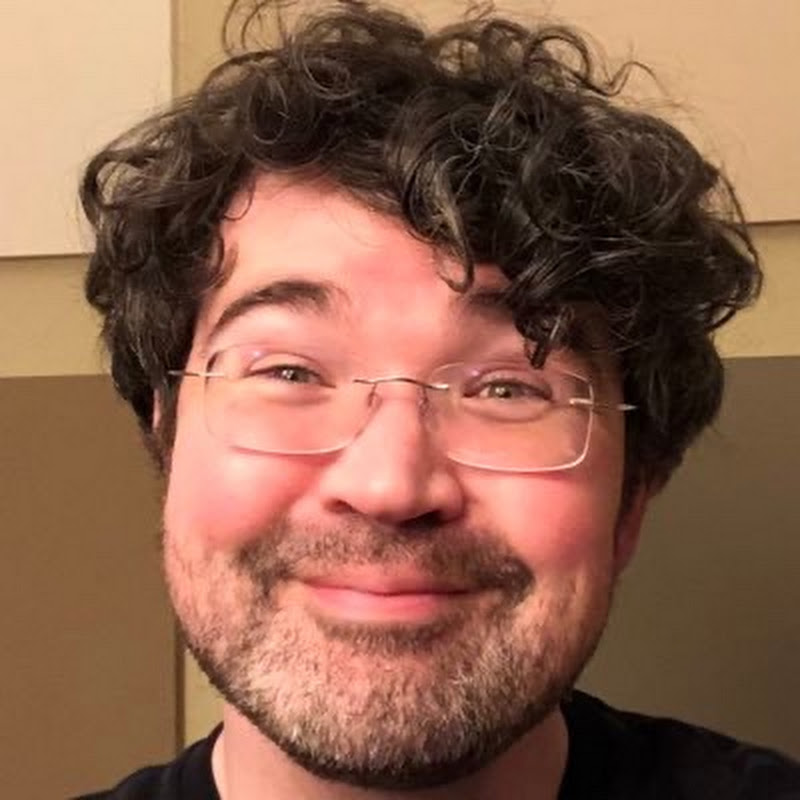 Photo de la chaîne de James Stephenson