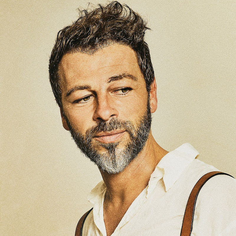 Photo de la chaîne de CHRISTOPHE MAÉ