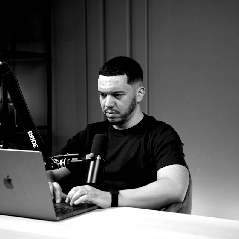 Photo de la chaîne de The Real Wiss (Exclusive to Entrepreneurs)