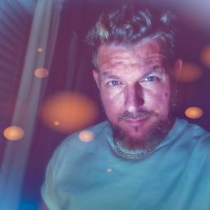 Photo de la chaîne de Hank@Night