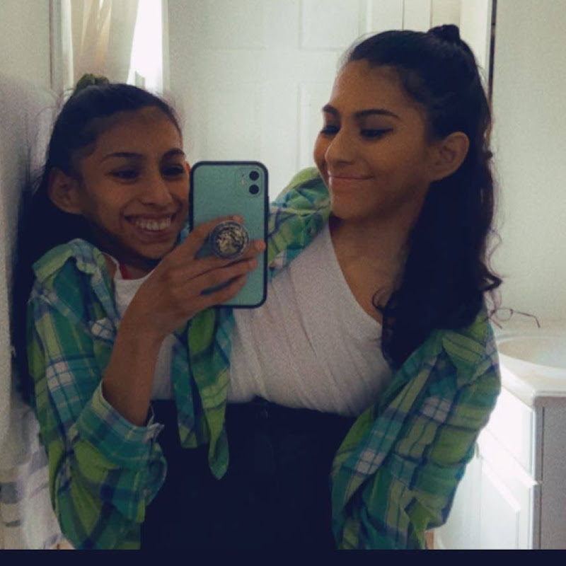 Photo de la chaîne de Carmen and Lupita