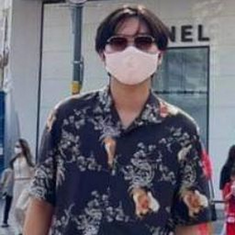 Photo de la chaîne de Ethan San