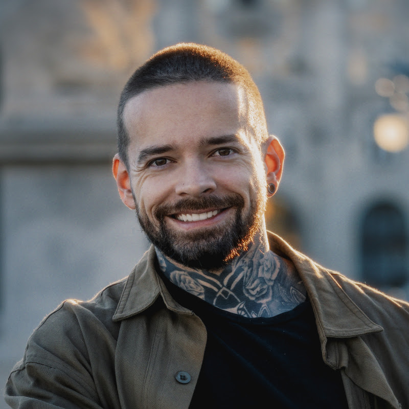 Photo de la chaîne de Pierre - Expat à Budapest