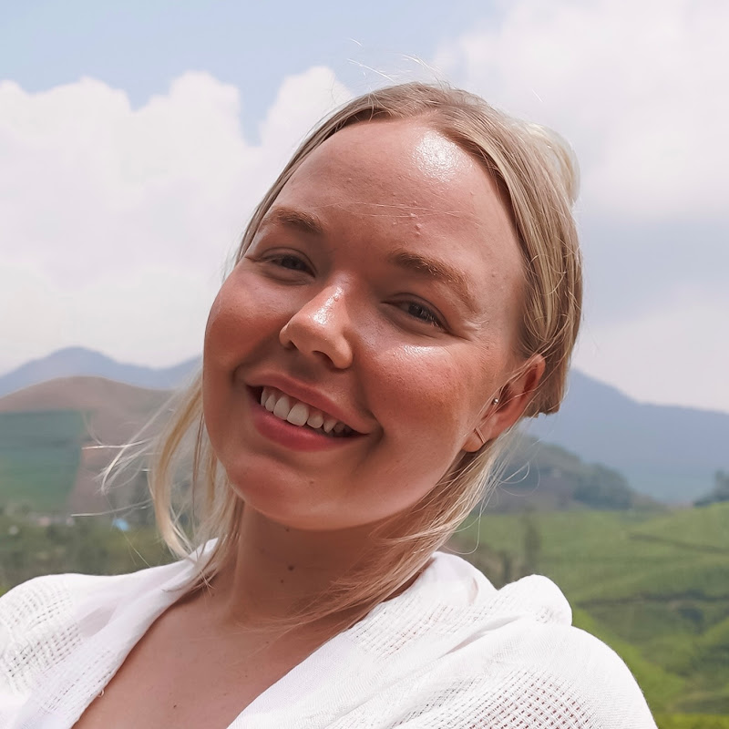 Photo de la chaîne de josie lifts things