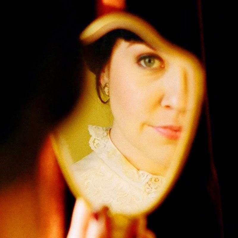 Photo de la chaîne de Caitlin Doughty – Ask A Mortician