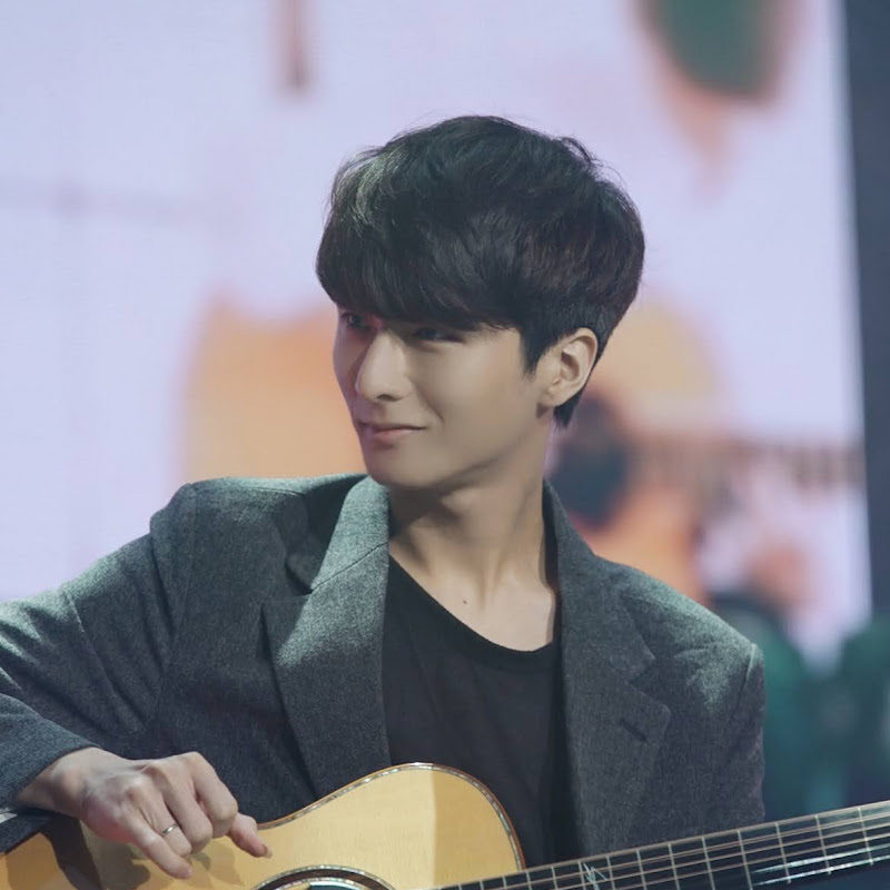 Photo de la chaîne de Sungha Jung