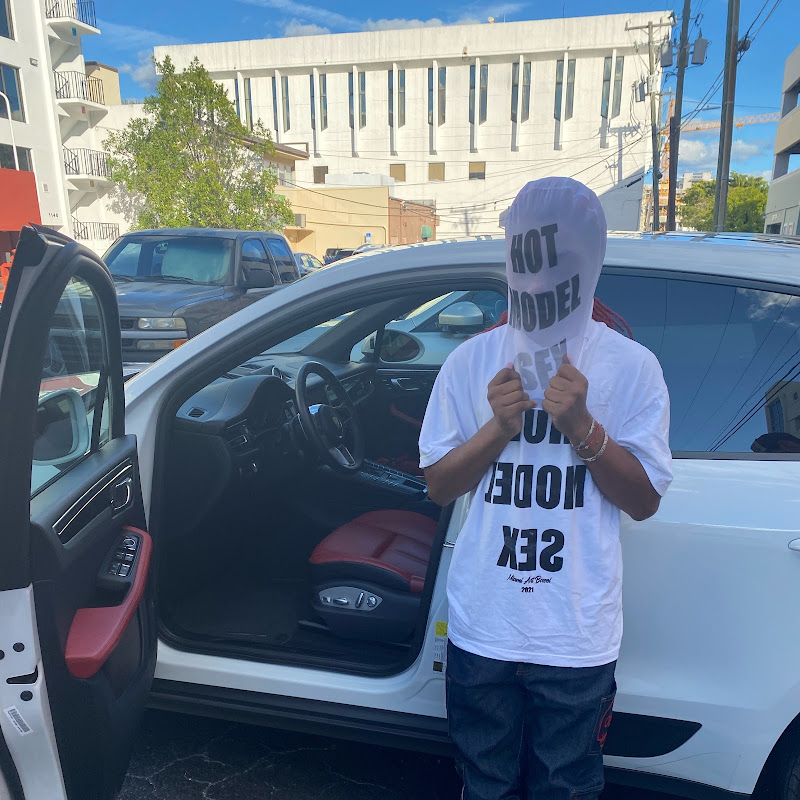 Photo de la chaîne de BabySantana - Topic